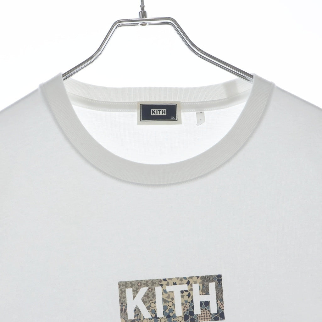 KITH(キス) CANVAS TILE キャンバス タイルロゴデザイン クルーネック カットソー 半袖Tシャツ ホワイト KH03112-101