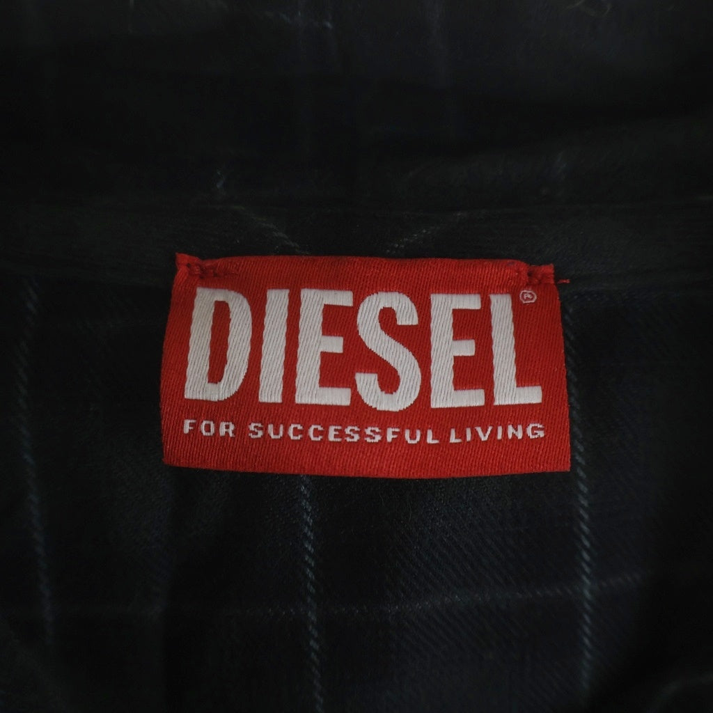 DIESEL(ディーゼル) バックロゴデザイン チェック柄 フーデッド 長袖シャツ ブラック A16214
