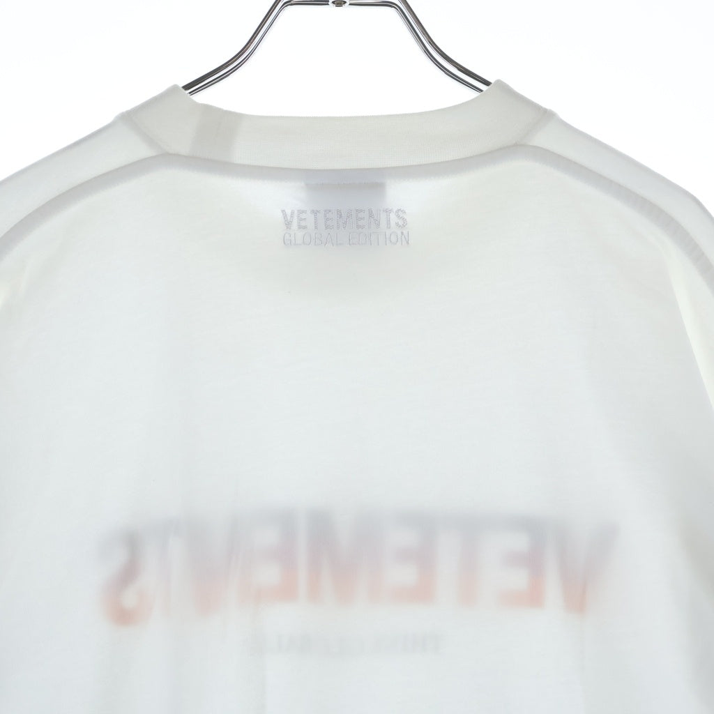 VETEMENTS(ヴェトモン) GERMANY LOGO OVERSIZED ジャーマンロゴデザイン クルーネック カットソー オーバーサイズ Tシャツ ホワイト UA52TR290G