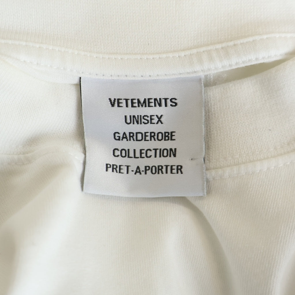 VETEMENTS(ヴェトモン) GERMANY LOGO OVERSIZED ジャーマンロゴデザイン クルーネック カットソー オーバーサイズ Tシャツ ホワイト UA52TR290G