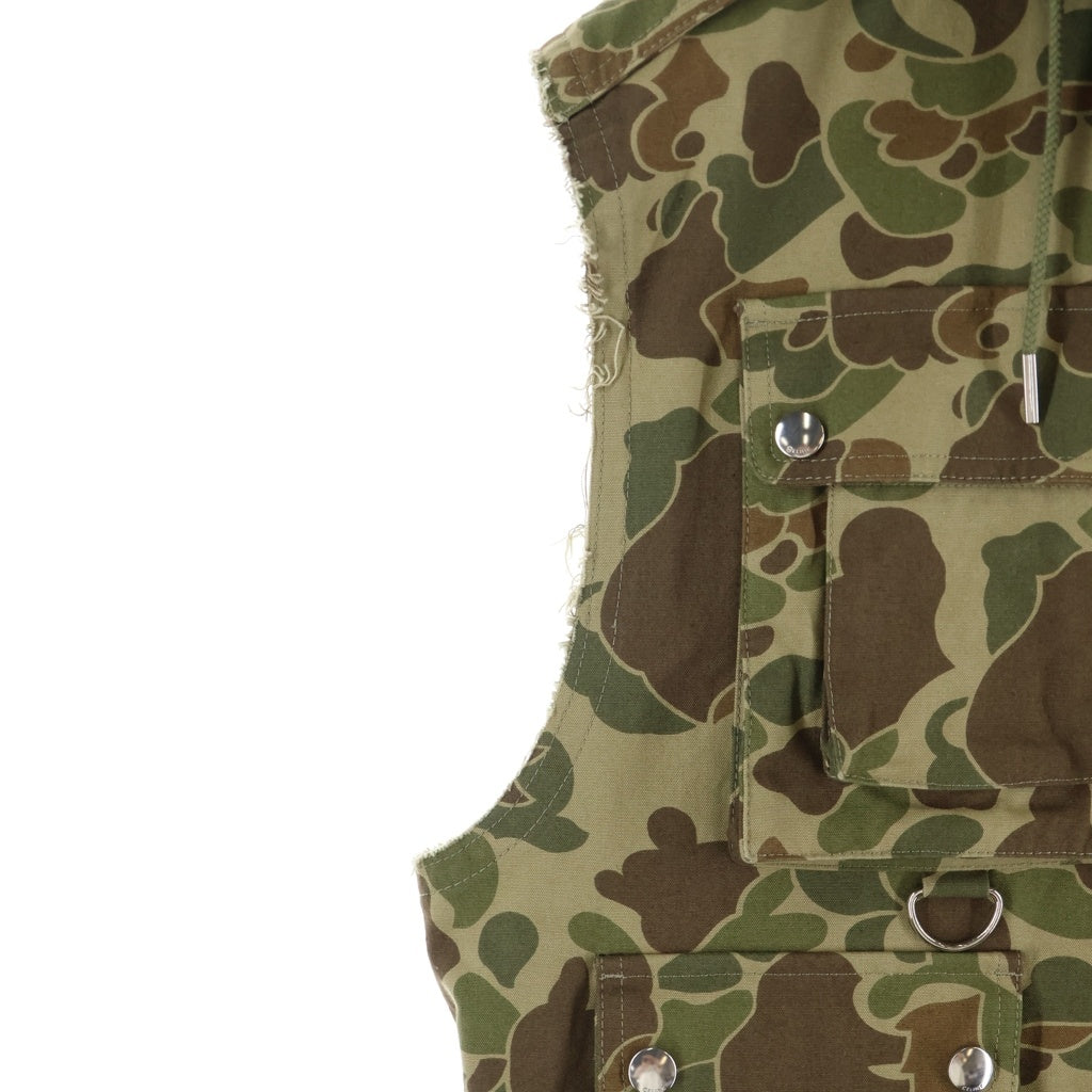 CELINE(セリーヌ) 22SS カモフラージュ柄 マルチポケット フーデッド ベスト カーキ 2W5650600