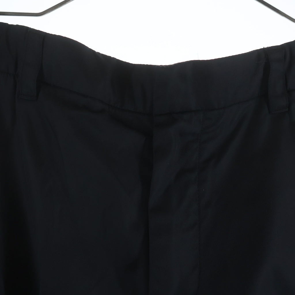PRADA(プラダ) Re-Nylon トライアングルロゴ リナイロン カーゴハーフパンツ ショーツ ブラック SPH156