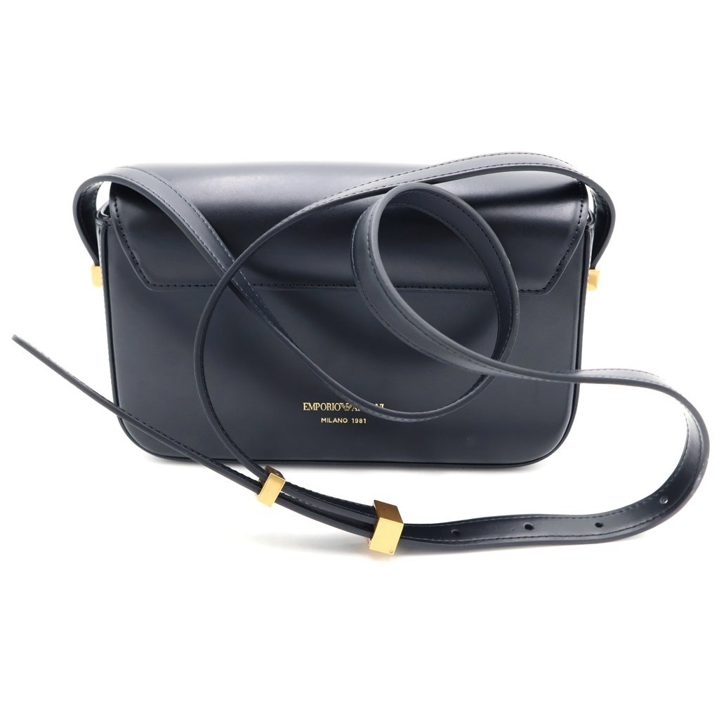 EMPORIO ARMANI EA7(エンポリオアルマーニイーエーセブン) ロゴプレートデザイン パテントレザー ショルダーバッグ ブラック Y3E251 レディース