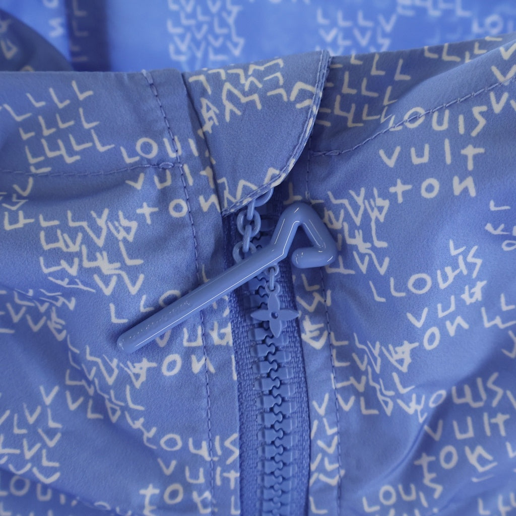 LOUIS VUITTON(ルイヴィトン) 22SS オーセンティック LVグラディエントレター プリントデザイン フーデッド ジップアップ ナイロンジャケット ブルー RM222M ND5 HNB06X