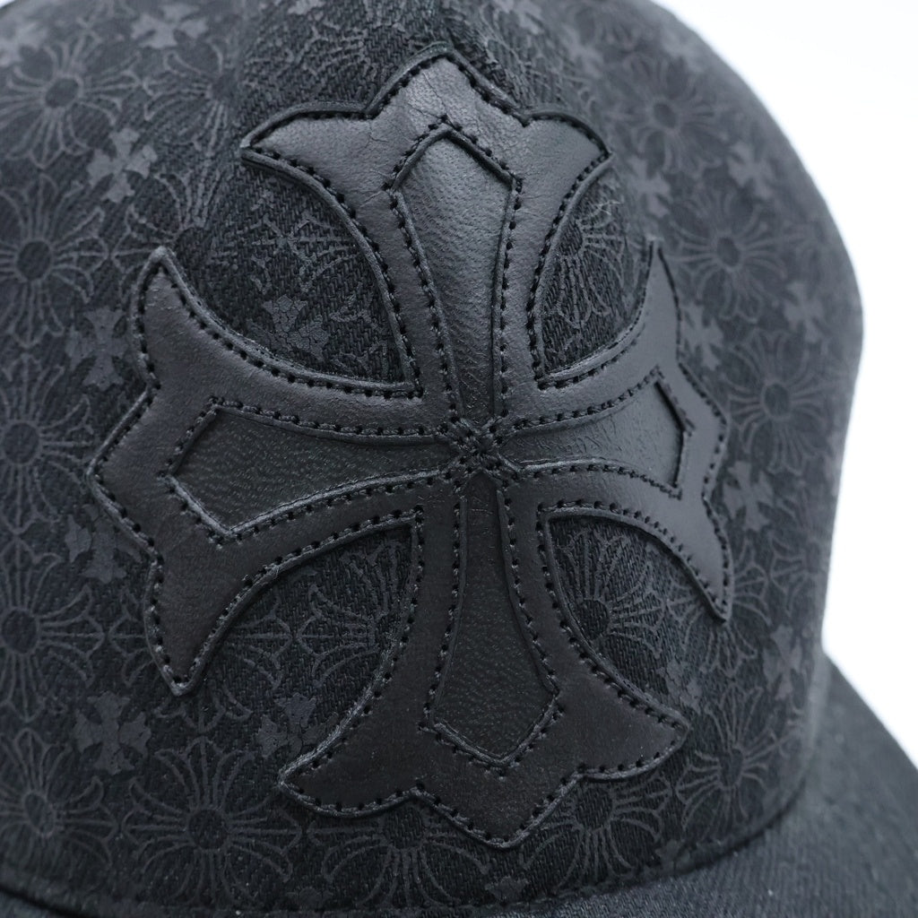 CHROME HEARTS(クロムハーツ) CHプラスパッチ 総柄デザイン トラッカーキャップ 帽子 ブラック
