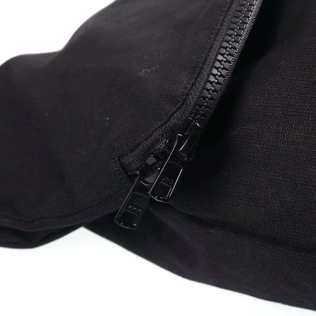Yohji Yamamoto(ヨウジヤマモト) ロゴデザイン キャンバス生地 メッセンジャーバッグ ショルダーバッグ ブラック レディース