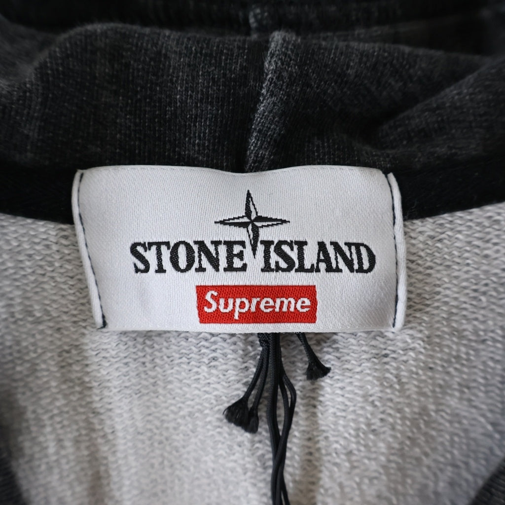 STONE ISLAND(ストーンアイランド) ×Supreme 23AW Hooded Sweatshirt シュプリーム ロゴデザイン フーデッド スウェット パーカー グレー