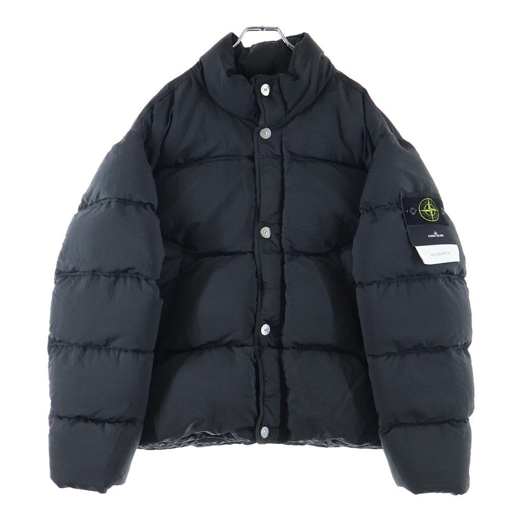 STONE ISLAND(ストーンアイランド) アームロゴデザイン ジップアップ ダウンジャケット ブラック K2S154100124S0019