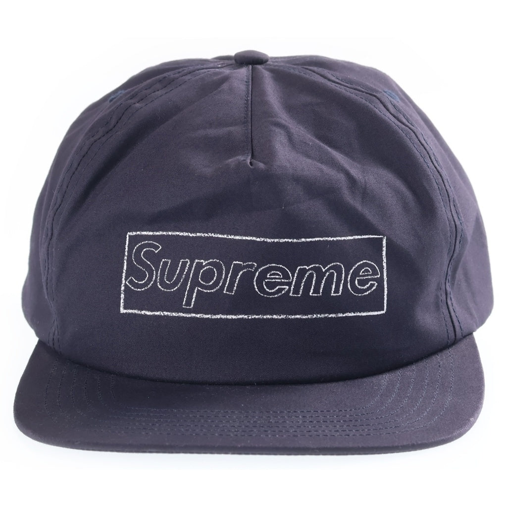 SUPREME(シュプリーム) 21SS KAWS Chalk Logo 5-Panel カウズ チョークロゴ ベースボールキャップ 帽子 ネイビー