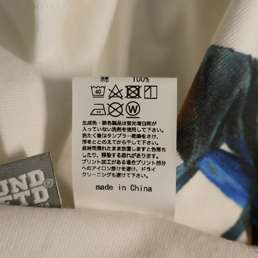 APPLEBUM(アップルバム) ×UNDEFEATED アンディーフィーデット ロゴデザイン クルーネック カットソー 半袖Tシャツ ホワイト