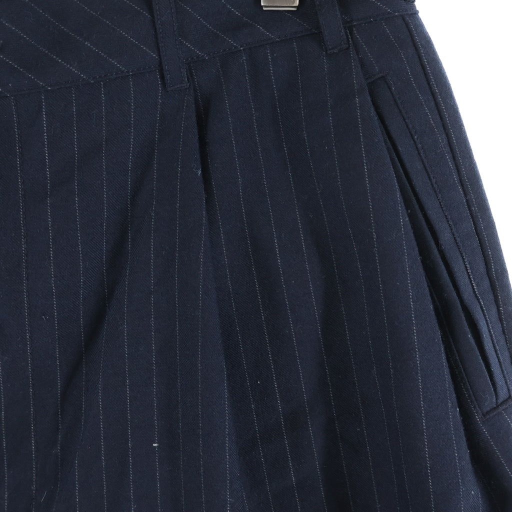 STUSSY(ステューシー) VOLUME PLEATED SHORT STRIPE ボリュームプリーツショートストライプパンツ ネイビー 112312