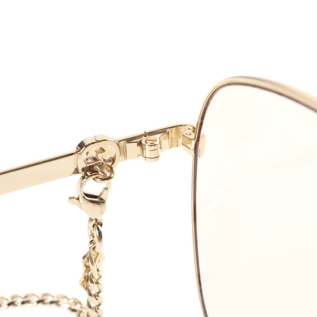 GUCCI(グッチ) GGロゴ付きチェーン メタルフレーム ソフトスクエアサングラス ブラック/ゴールド