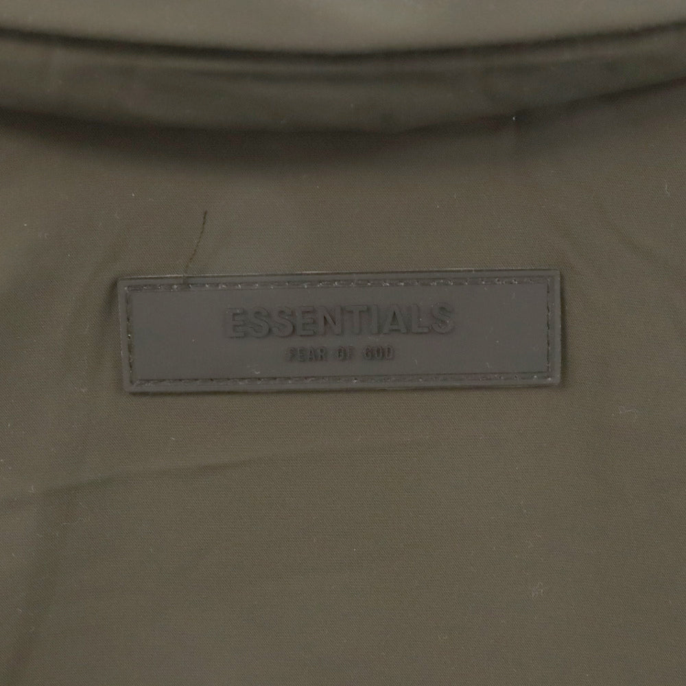 FOG Essentials(エフオージー エッセンシャルズ) NYLON FIELD SHIRT JACKET バックラバーロゴプリント ジップアップナイロンフィールドジャケット ブラウン
