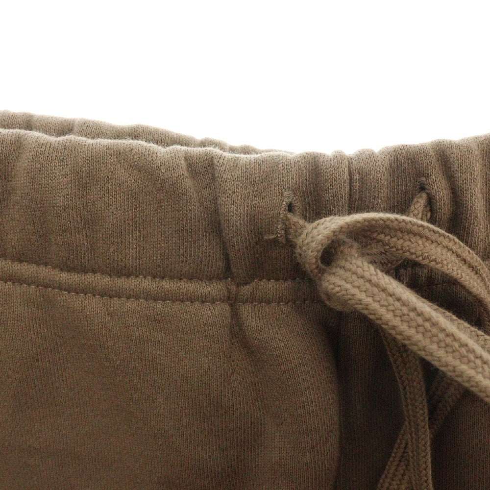 FOG Essentials(エフオージー エッセンシャルズ) SWEAT PANTS リフレクターロゴプリント スウェットパンツ ブラウン