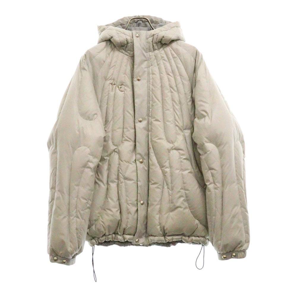 THUG CLUB(サグクラブ) CAVE GOOSE DOWN JACKET ロゴプレート ジップアップ ダウンジャケット ホワイト TC23PA0104