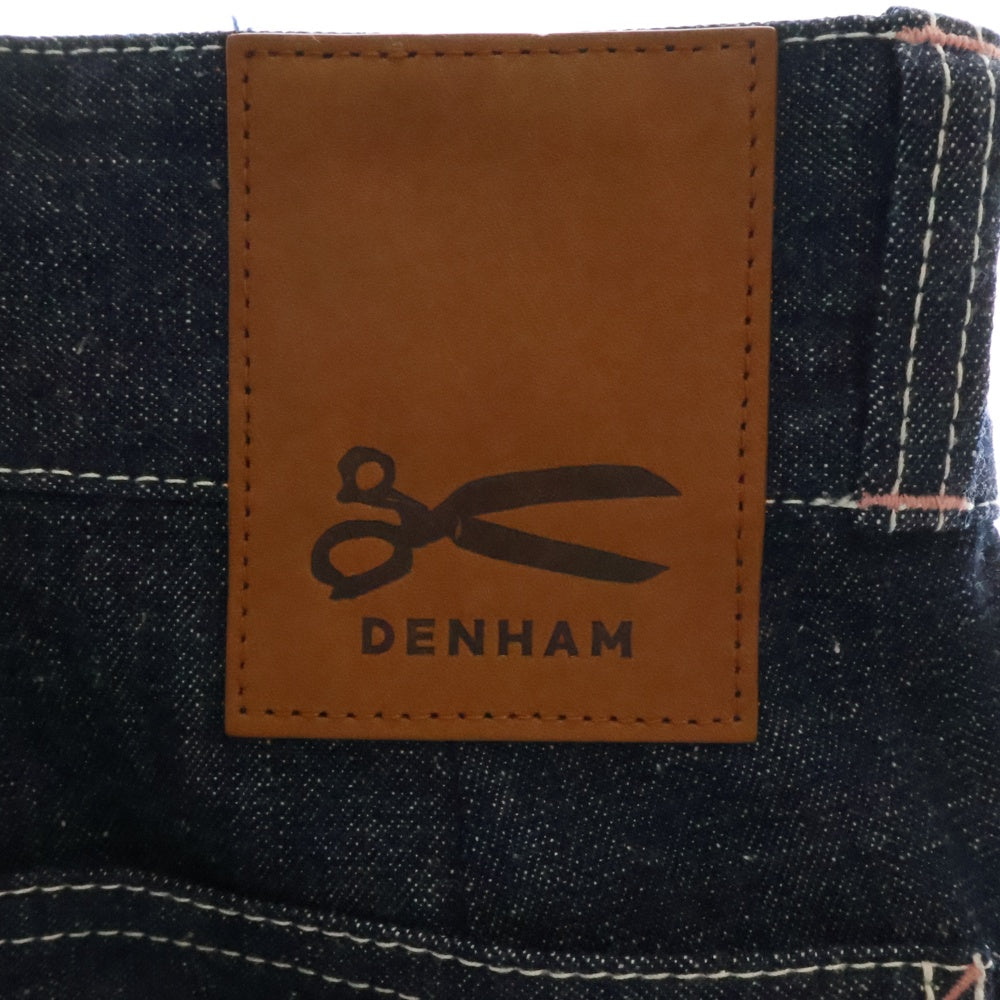 DENHAM(デンハム) ロゴパッチ付き ストレートデニムパンツ ジーンズ インディゴ 01-25-03-10-001