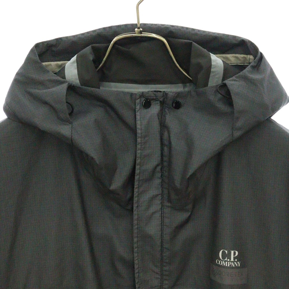 C.P. Company(シーピーカンパニー) MEDIUM JACKET GORE G-TYPE ナイロントラックフーデッドジャケット ゴアテックス グレー 18CMOW215A