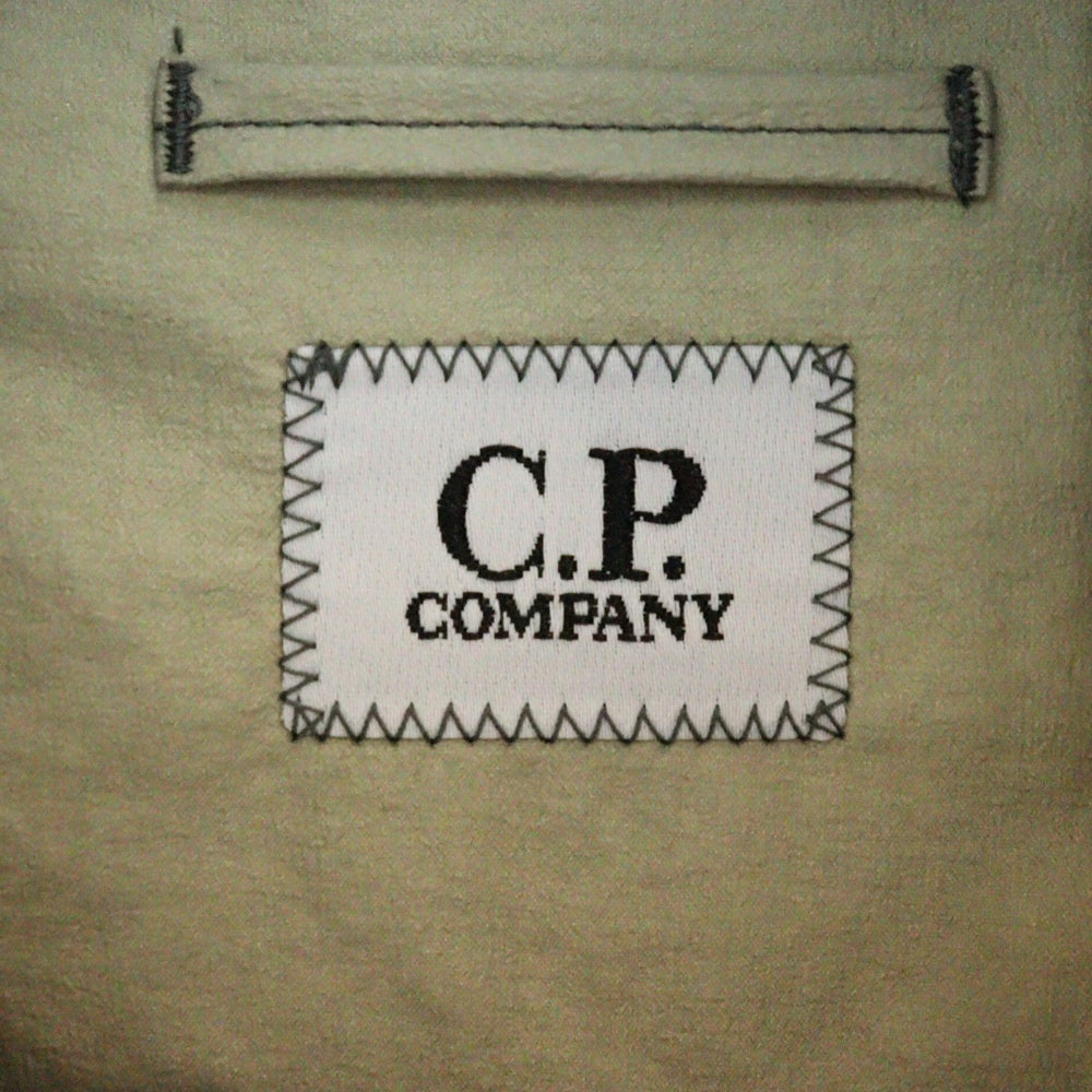 C.P. Company(シーピーカンパニー) MEDIUM JACKET GORE G-TYPE ナイロントラックフーデッドジャケット ゴアテックス グレー 18CMOW215A