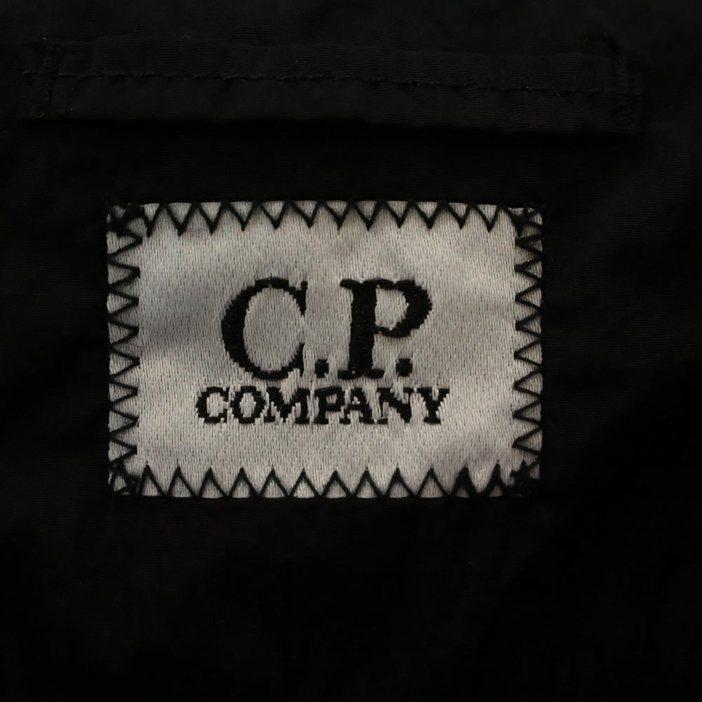 C.P. Company(シーピーカンパニー) フロントポケット ダブルジップアップ ナイロン ジャケット ブルゾン ブラック 18CMOS095A-005904G