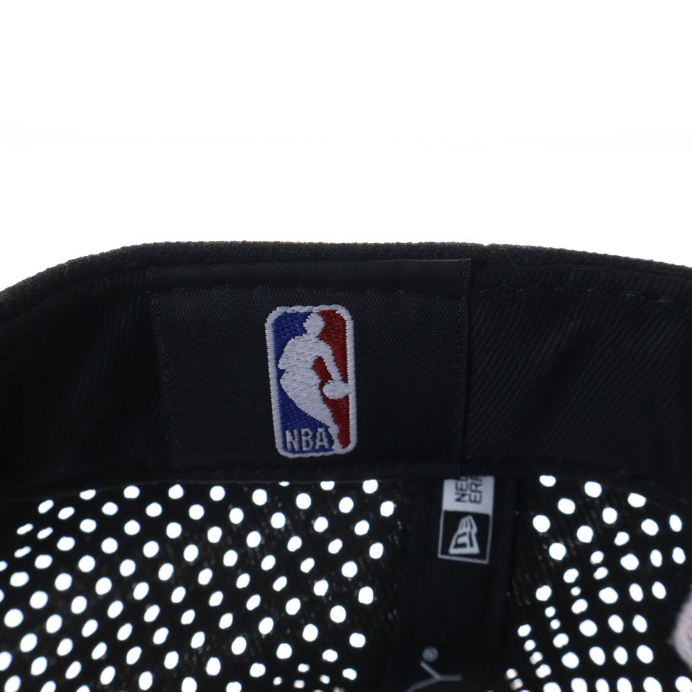 Mitchell&Ness(ミッチェル アンド ネス) CHICAGO BULLS シカゴブルズ スナップバック キャップ 帽子 ブラック/レッド