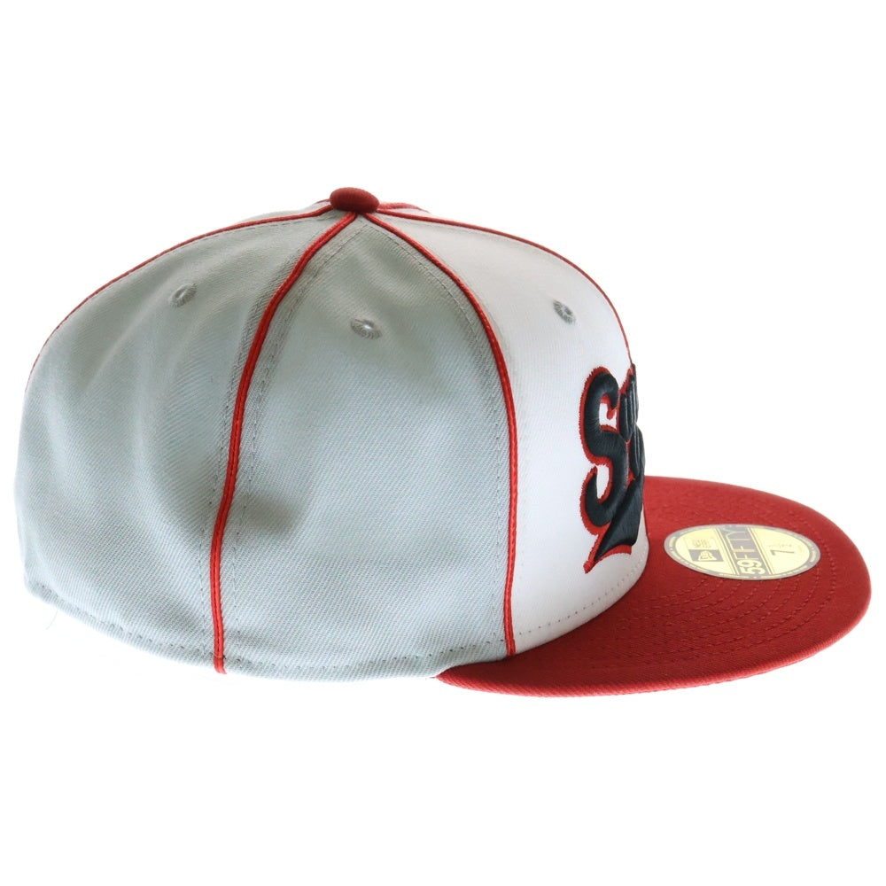 SUPREME(シュプリーム) 25SS ×New Era Piping Script Logo Cap ニューエラ ベースボールキャップ 帽子 グレー/ホワイト/レッド
