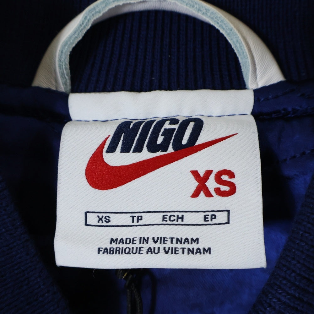 NIKE(ナイキ) ×NIGO OTSUMO PLAZA限定 NRG Varsity Jacket ニゴー レザー切替 バーシティジャケット スタジャン ブルー/ホワイト FV5670-492