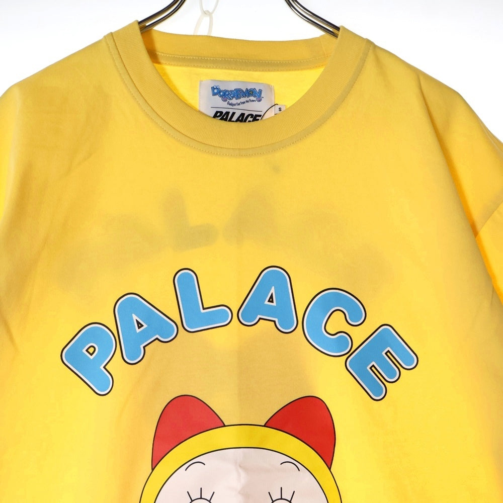 Palace Skateboards(パレススケートボーズ) 25AW ×DORAEMON ドラえもん ドラミ プリント半袖Tシャツ イエロー