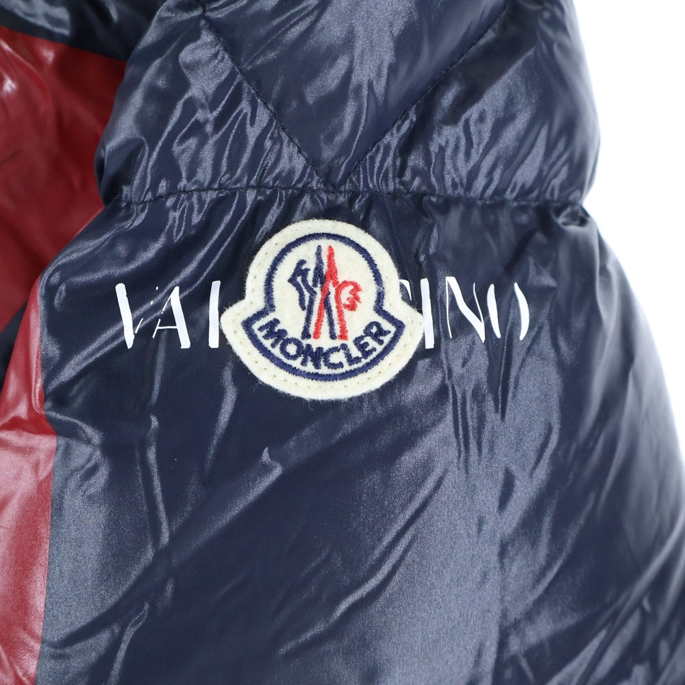 MONCLER(モンクレール) 19AW × VALENTINO Down Jacket ヴァレンティノ ロゴプリント ダウンジャケット ネイビー/レッド SV3CN00A5AG