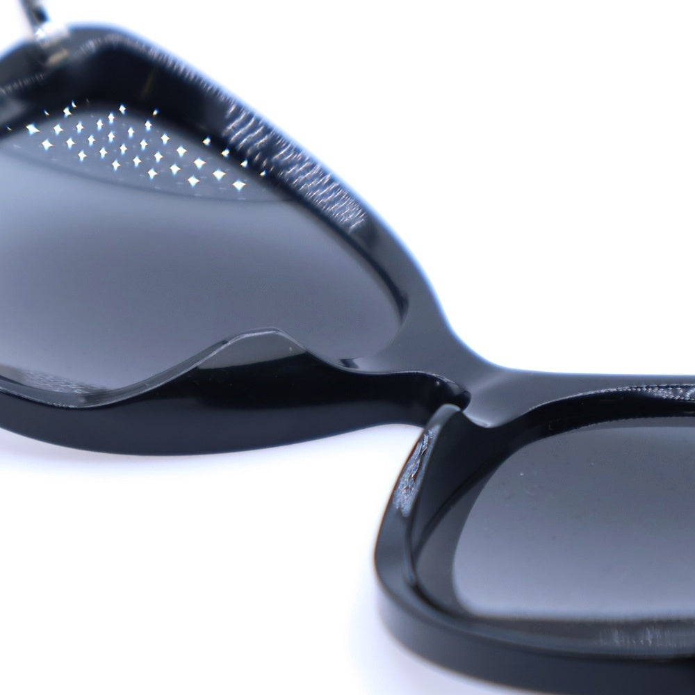 CHANEL(シャネル) POLARIZED サイド パールディテール メガネ サングラス 眼鏡 ブラック