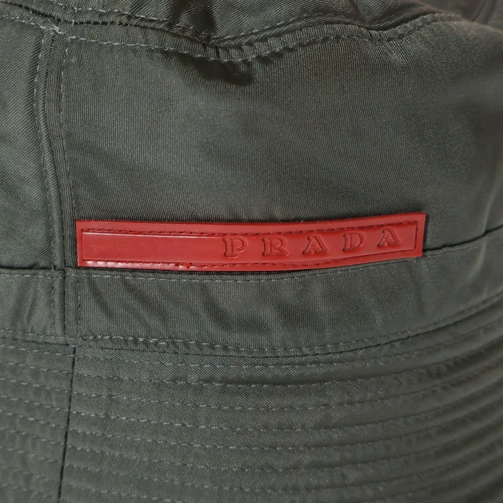 PRADA SPORT(プラダ スポーツ) ロゴパッチ ナイロン バケットハット 帽子 カーキ