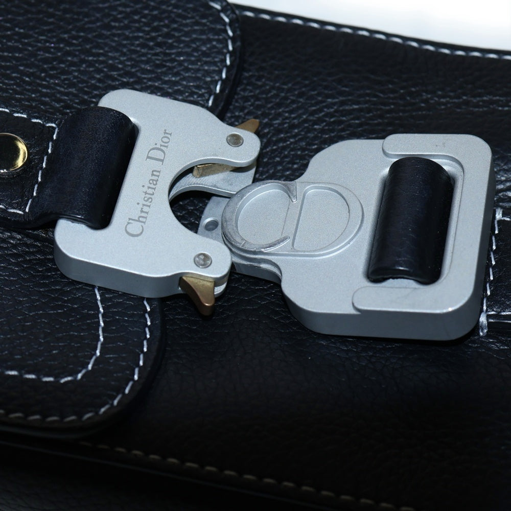 Christian Dior(クリスチャンディオール) サドルバーティカルポーチ レザーショルダーバッグ ブラック 2ADCA446YKK