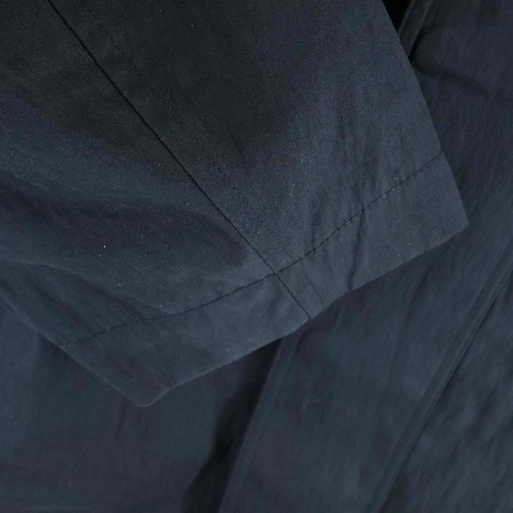 STUDIO NICHOLSON(スタジオニコルソン) DANI JACKET レザーカラー コットン ナイロン ジップアップ コート ブラック 51-10-652005