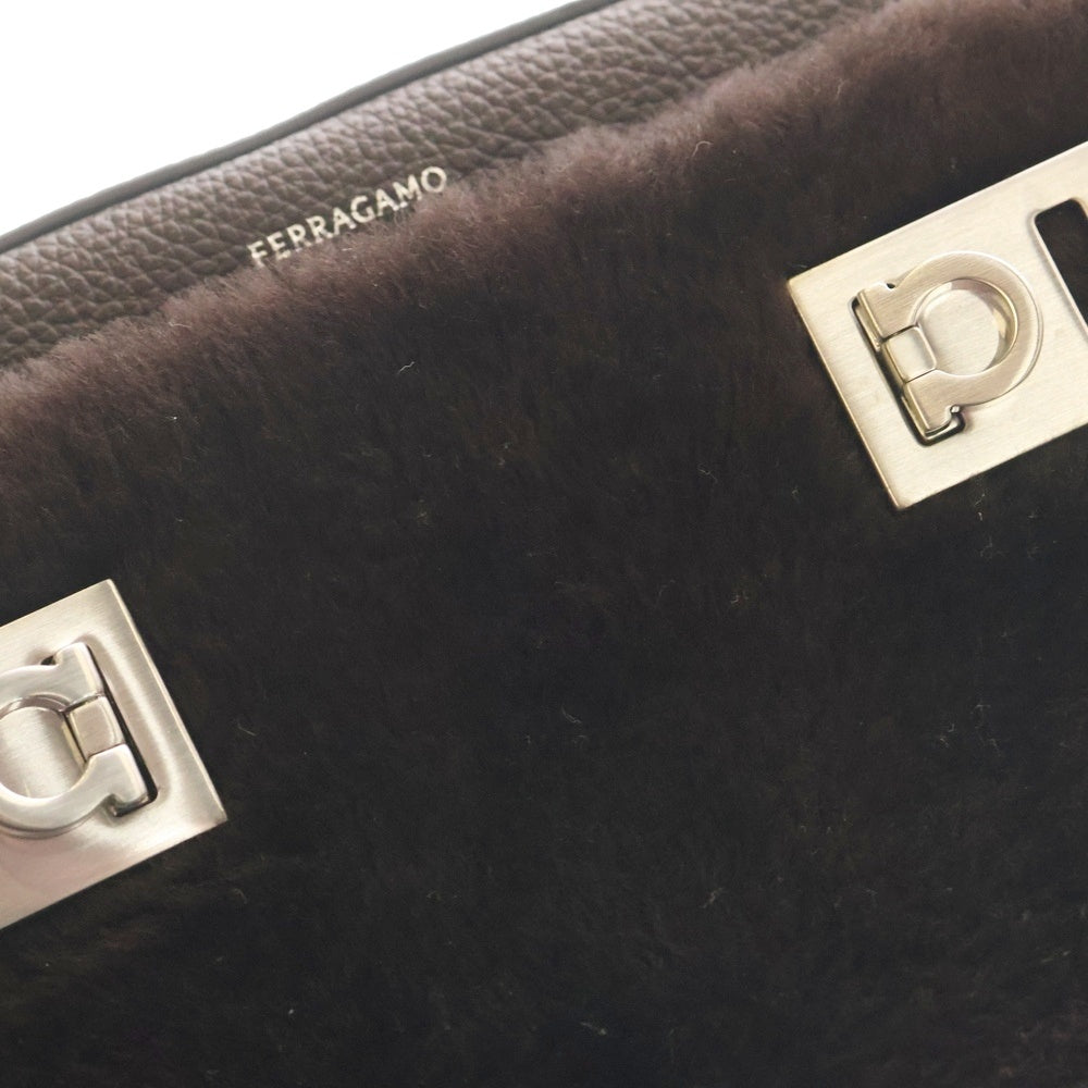 FERRAGAMO(フェラガモ) ガンチーニ ファー レザー コンビ ショルダーバッグ クロスボディバッグ カバン ブラウン