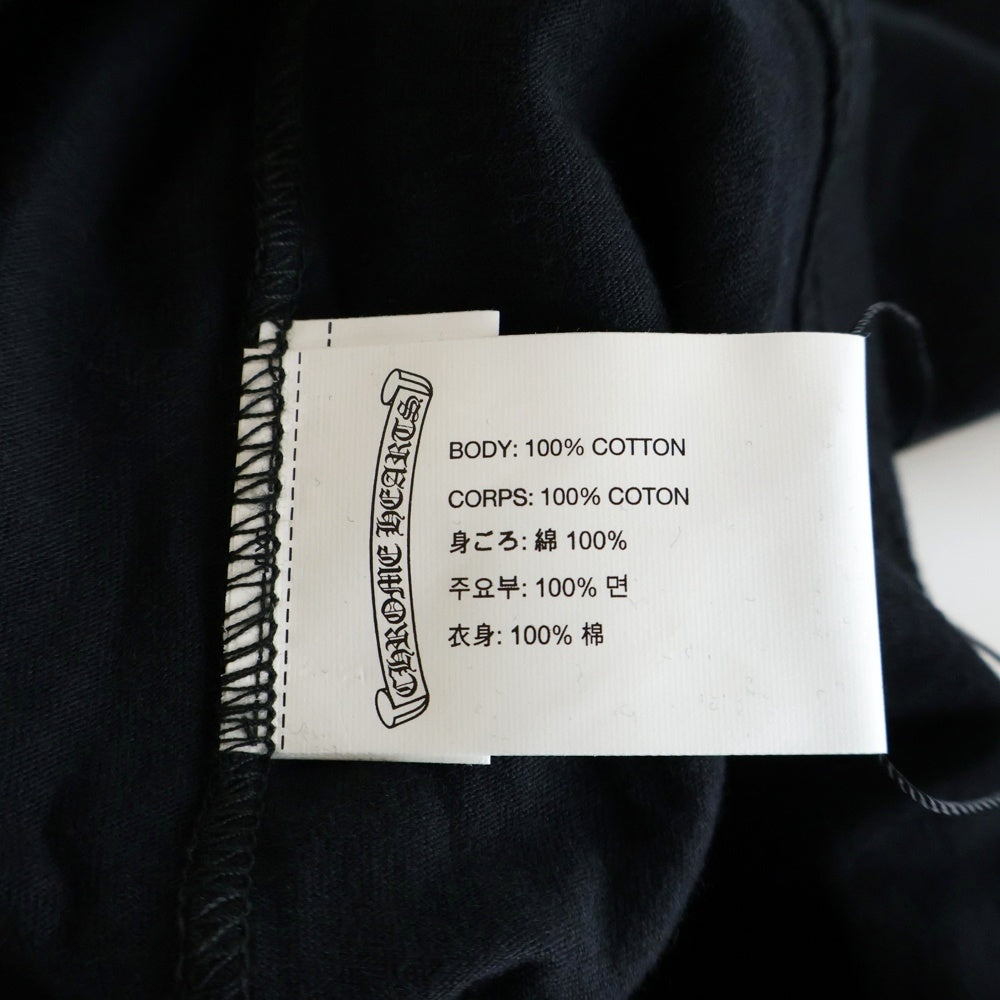CHROME HEARTS(クロムハーツ) バックスクロールラベルプリント 胸ポケット 半袖Tシャツ カットソー ブラック