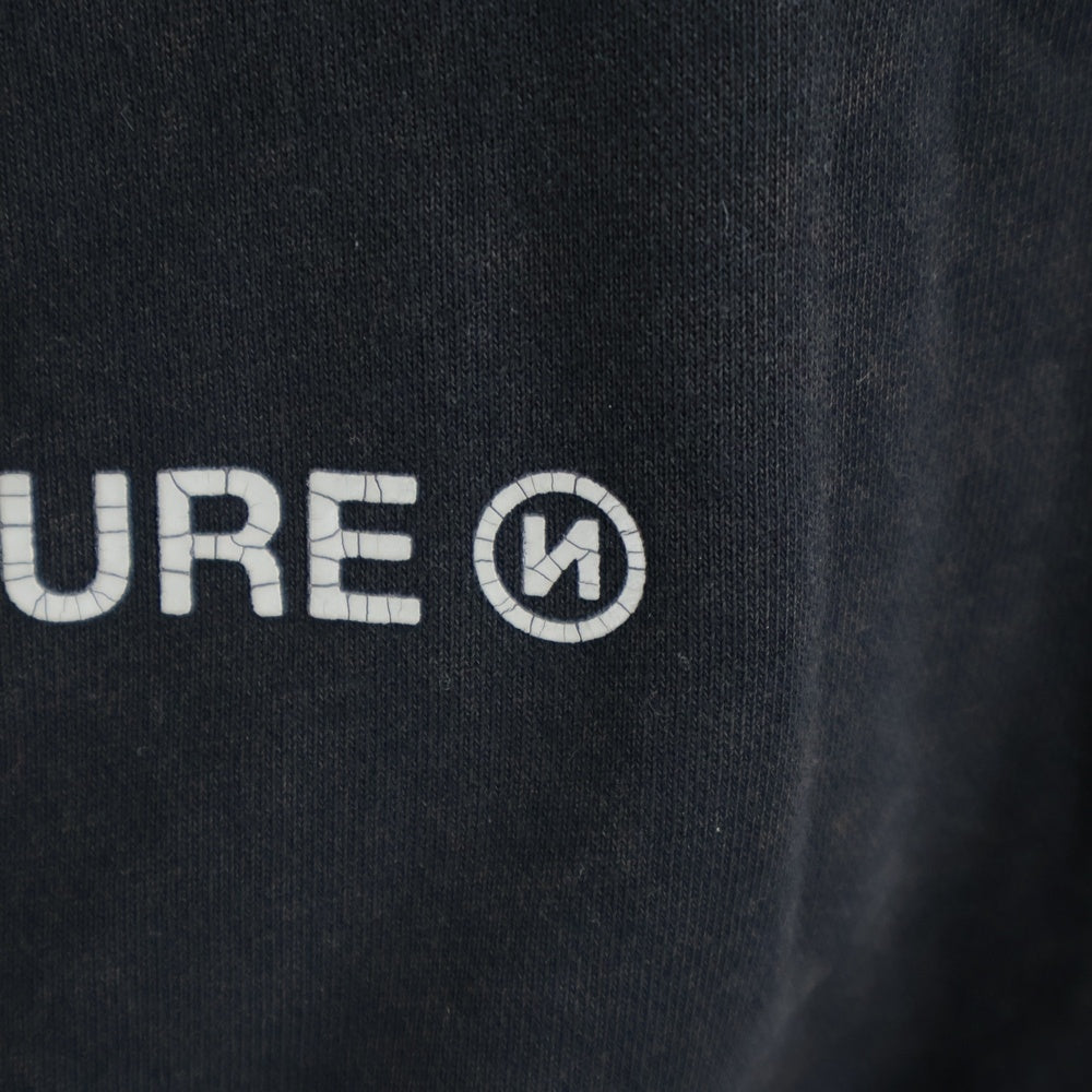 9090(ナインティナインティ) OG Logo Patched Crewneck Sweat NN1822 ビンテージ加工 ロゴデザイン クルーネックスウェットトレーナー ブラック