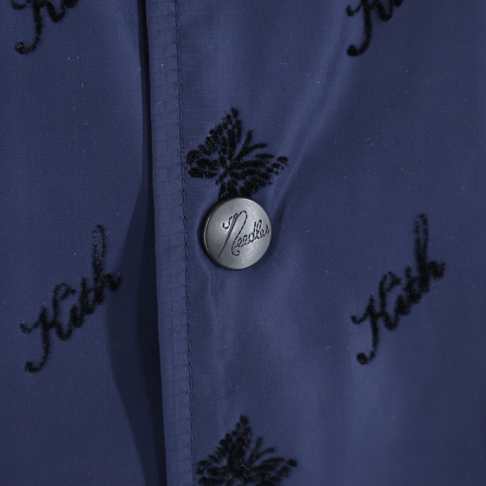 KITH(キス) ×Needles Coach Jacket ニードルス コーチジャケット ロゴフェルト総柄ナイロンボタンダウンジャケット ネイビー