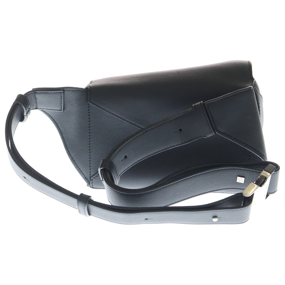LOEWE(ロエベ) Puzzle Edge Small Bumbag パズルエッジスモールバムバッグ レザーウエストバッグ ショルダーバッグ B510EB1X03 ブラック レディース