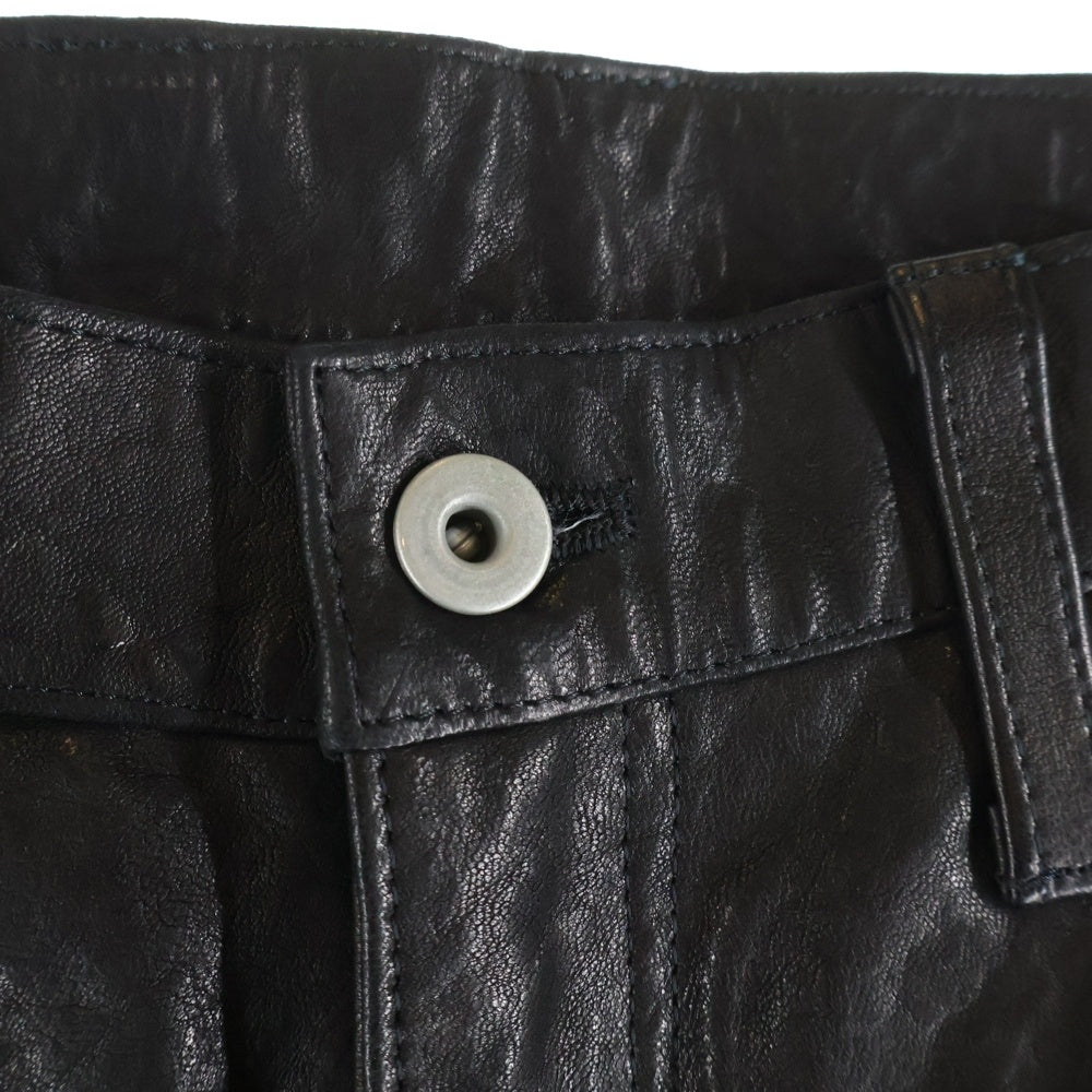 ISAMU KATAYAMA BACKLASH(イサムカタヤマバックラッシュ) シープレザー サイドジップ レザーハーフパンツ ショーツ ブラック 製品染め