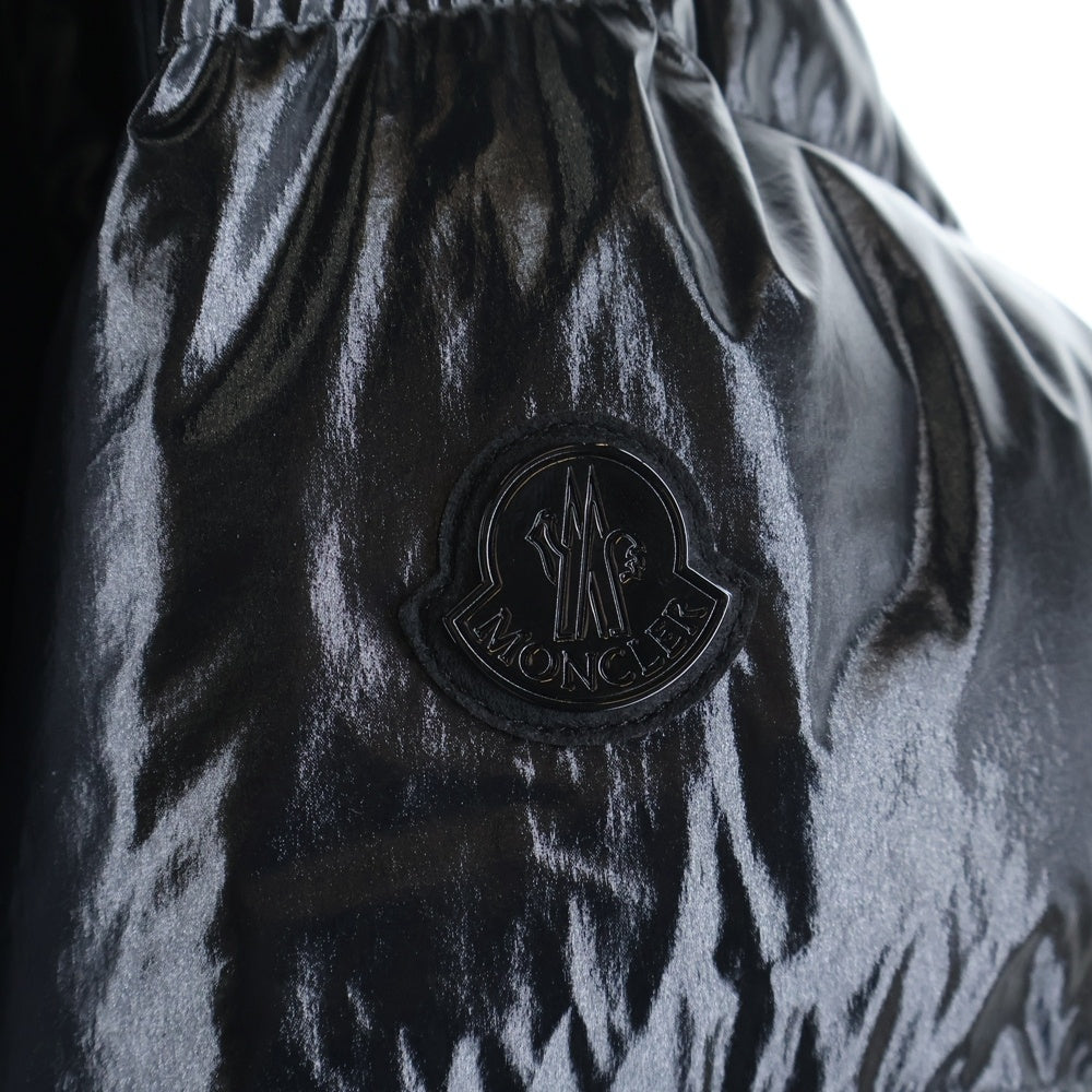 MONCLER(モンクレール) 25AW ×ASAP Rocky Bahianinha K24041A00014 フード付き ショートダウンジャケット アウター ブラック