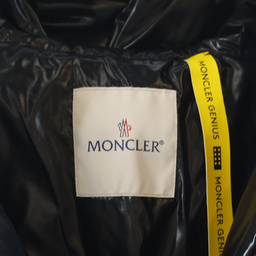 MONCLER(モンクレール) 25AW ×ASAP Rocky Bahianinha K24041A00014 フード付き ショートダウンジャケット アウター ブラック