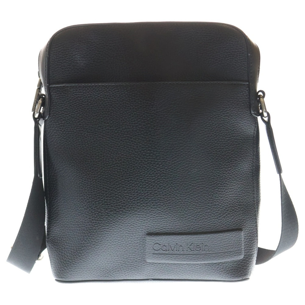 Calvin Klein(カルバンクライン) PU Leather Square Shoulder Bag PUレザースクエアショルダーバッグ