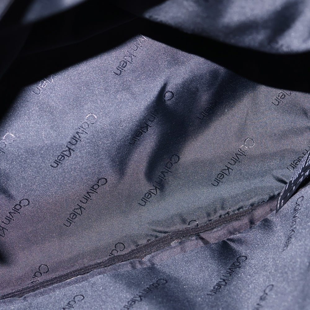 Calvin Klein(カルバンクライン) Minimalism Round Bag Pack ミニマリズムラウンドバッグパック ロゴ総柄リュックサック ブラック