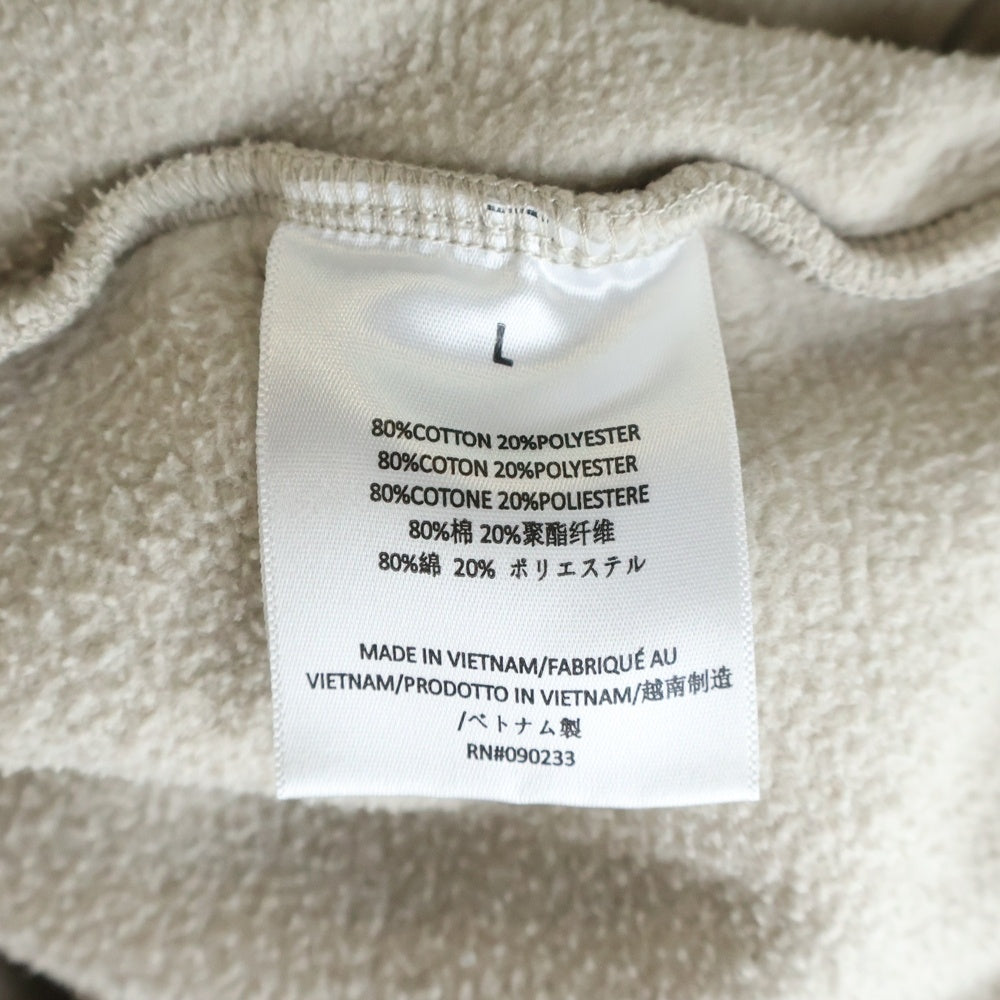 FEAR OF GOD ESSENTIALS(フィアオブゴッド エッセンシャルズ) Rubber Logo Sweatshirts ラバーロゴスウェットシャツ クルーネックスウェットトレーナー クリーム