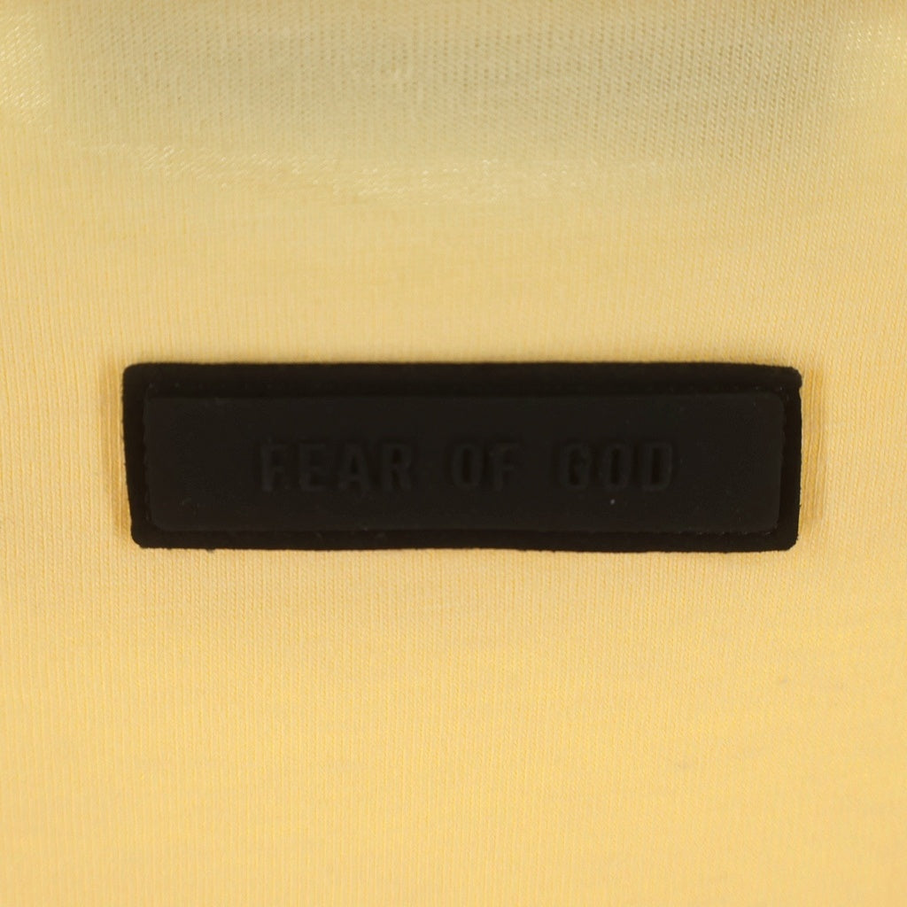 FEAR OF GOD ESSENTIALS(フィアオブゴッド エッセンシャルズ) Rubber Logo Mock Neck L/S T-Shirts ラバーロゴモックネックロングスリーブTシャツ 長袖Tシャツ イエロー