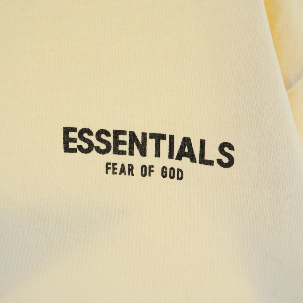 FEAR OF GOD ESSENTIALS(フィアオブゴッド エッセンシャルズ) Star Print T-Shirts スタープリントTシャツ クルーネック半袖Tシャツ カットソー クリーム