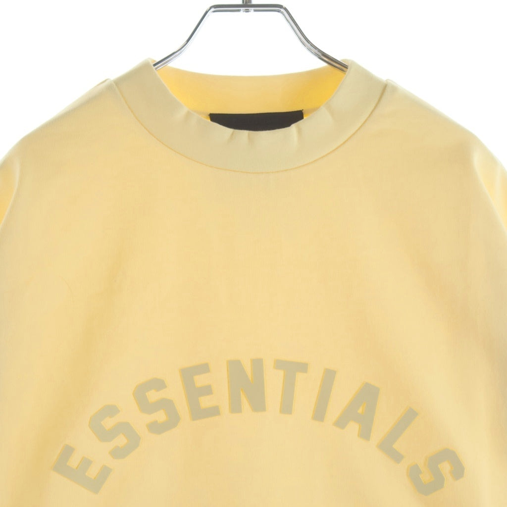 FEAR OF GOD ESSENTIALS(フィアオブゴッド エッセンシャルズ) Mock Neck L/S Tee モックネックロングスリーブTシャツ ラバーロゴ長袖Tシャツ イエロー