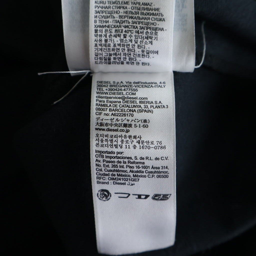 DIESEL(ディーゼル) S-SIMPLY-QMBU フェイクレザー ロゴデザイン ボタン ジャケット ブラック A20021