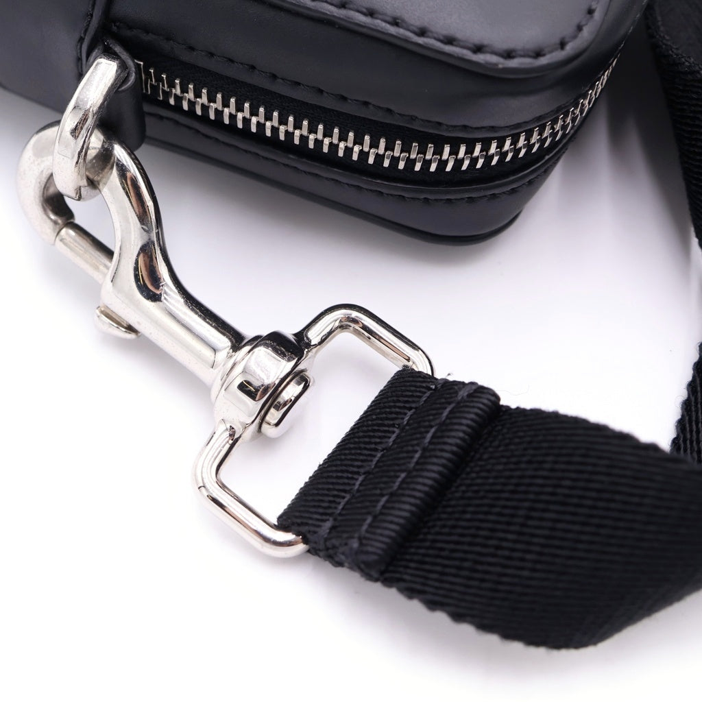 VALENTINO(ヴァレンティノ) Garavani VLTN Leather Crossbody Bag 5Y2B0943 WJW ロゴ レザーショルダーバッグ ブラック 5Y2B0943