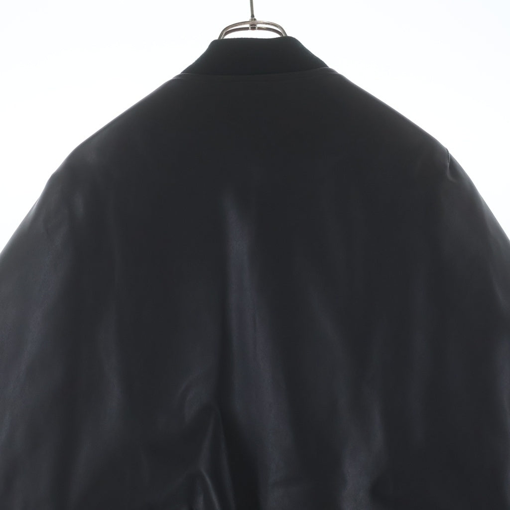 VETEMENTS(ヴェトモン) Leather Bomber Jacket レザーボンバージャケット カーフレザーオーバーサイズジップアップMA-1 UA66JA200B ブラック