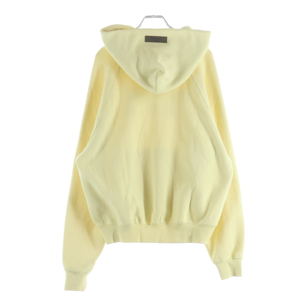 FEAR OF GOD ESSENTIALS(フィアオブゴッド エッセンシャルズ) Felt Logo Pullover Hoodie フェルトロゴプルオーバーフーディー スウェットパーカー イエロー